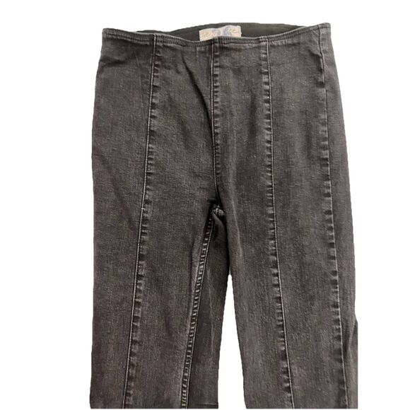 We The Free People Flare‎ Jean Size 26 Black Denim Bell Bottom Stretch Pull On - Picture 2 of 10